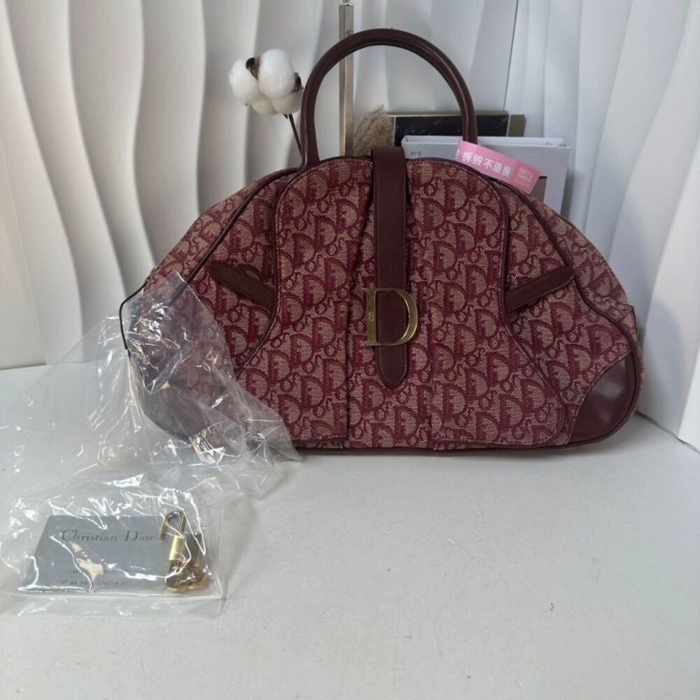 Dior Women Pre-Loved Bag Very Good Condition
